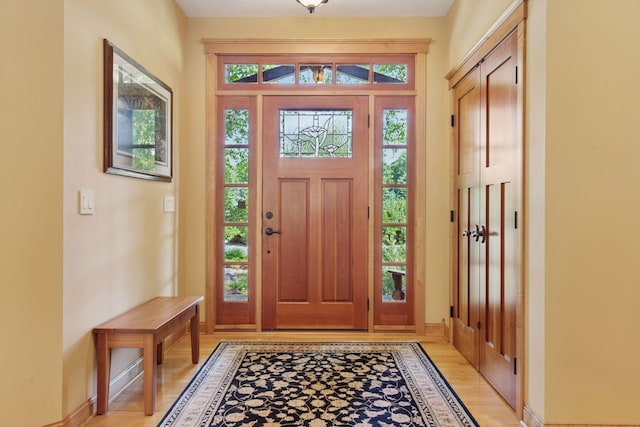 9449 Ehler Ave SE, Delano, MN 55328 - entrance foyer featuring light wood finished floors
