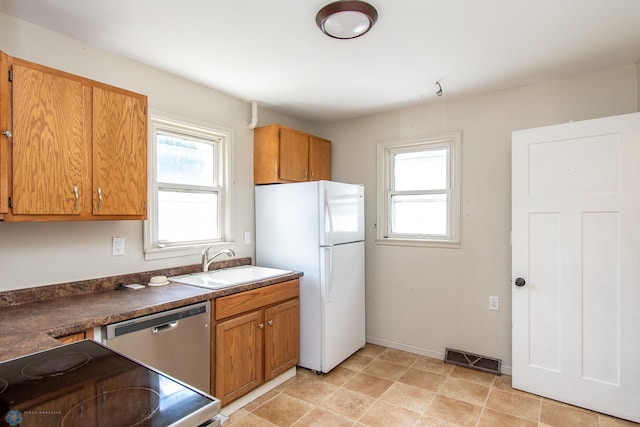 809 18th St N, Moorhead, MN 56560 - photo 10