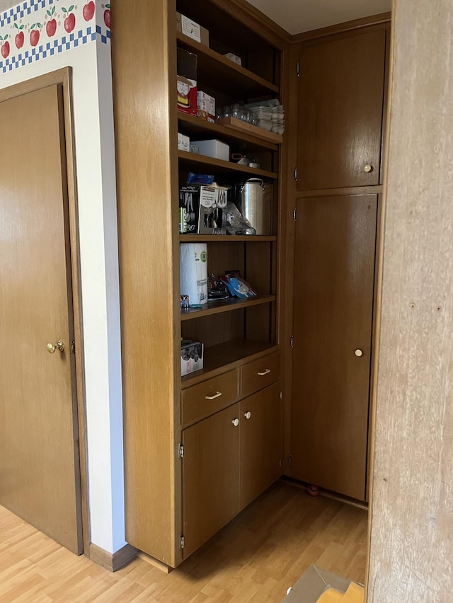 806 Highland Rd, Windom, MN 56101 - corridor featuring light wood-style floors