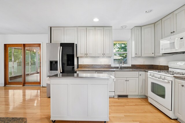 3142 Boone Ave N, New Hope, MN 55427 - photo 2