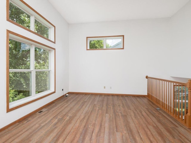 4892 Bluff Heights Trl SE, Prior Lake, MN 55372 - photo 4