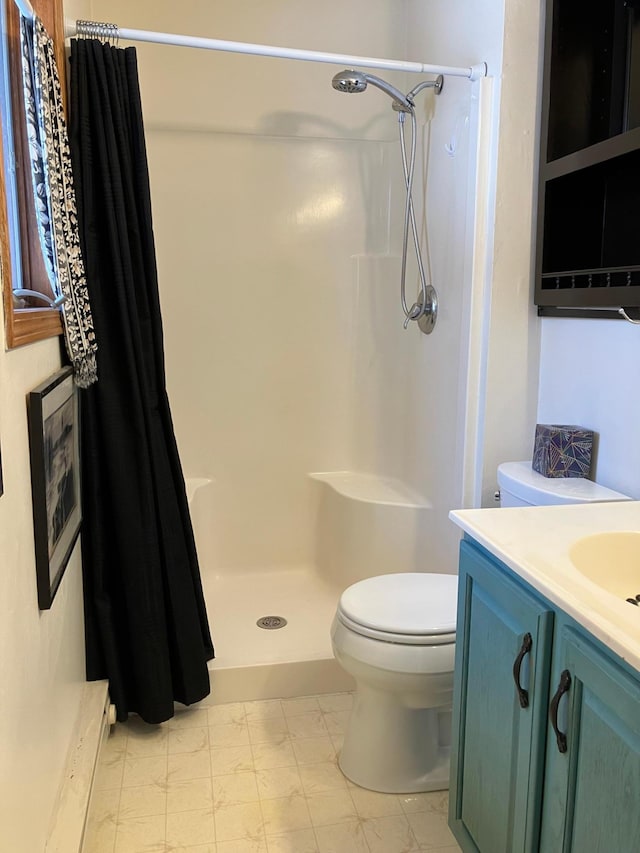 2040 Summit Dr, Cushing, MN 56443 - bathroom with a stall shower and vanity