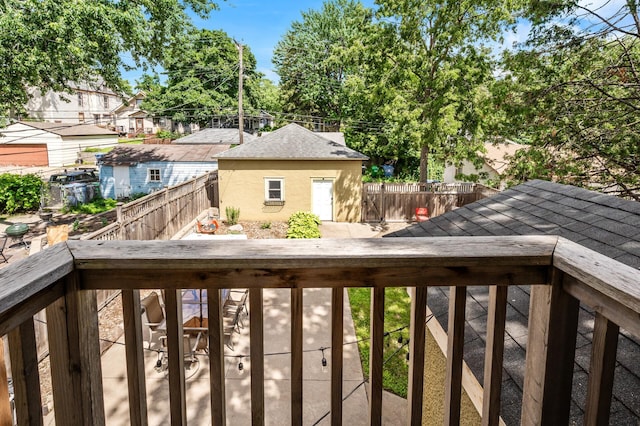 3841 Columbus Ave, Minneapolis, MN 55407 - wooden deck with a fenced backyard