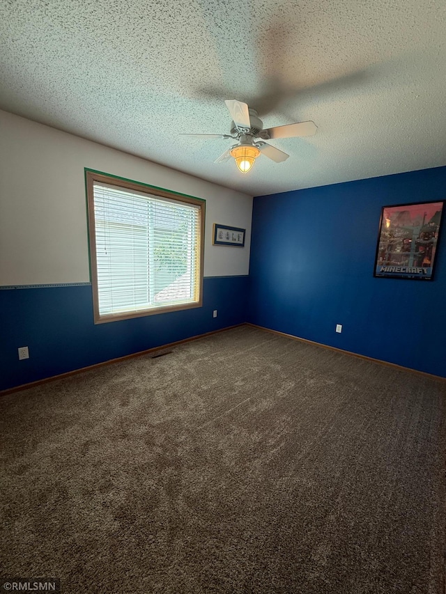 2052 Wilhelm Ct, Shakopee, MN 55379 - unfurnished room with a ceiling fan, carpet flooring, and a textured ceiling