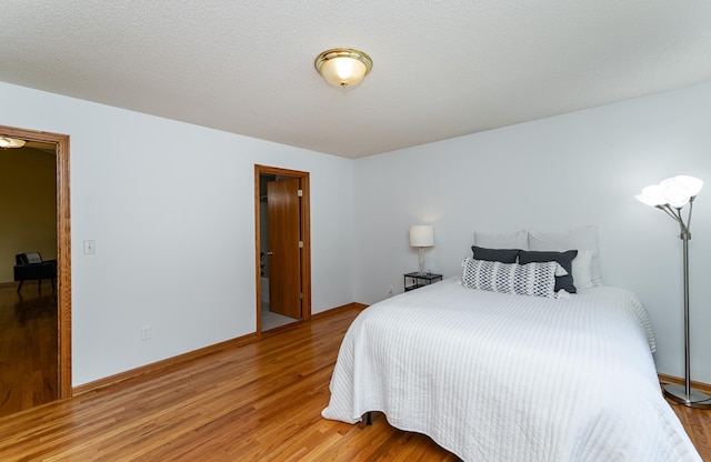 4626 Savannah Dr NW, Rochester, MN 55901 - bedroom featuring light wood-type flooring