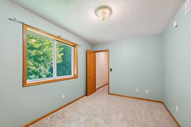 627 Hickory Dr, Saint Joseph, MN 56374 - photo 22