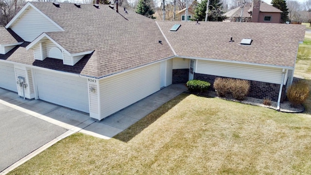9243 Yorkshire Ln, Brooklyn Park, MN 55443 - photo 1