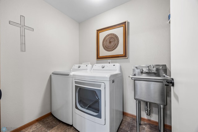 2636 18th St S Unit 8, Fargo, ND 58103 - washroom featuring independent washer and dryer and baseboards