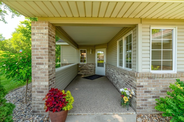 10 Cree Point Dr, Mankato, MN 56001 - property entrance featuring brick siding