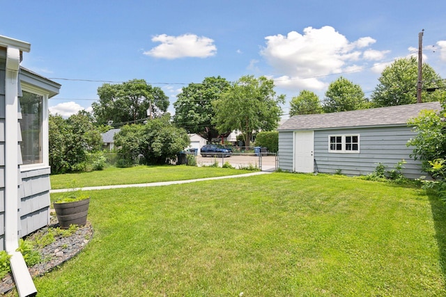 5917 Oliver Ave S, Minneapolis, MN 55419 - view of yard with an outdoor structure