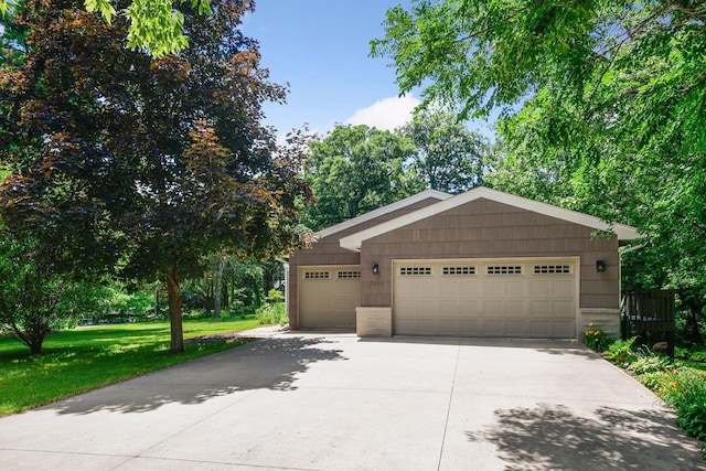 3918 Willmatt Hl, Minnetonka, MN 55305 - view of front of home with a front yard and driveway