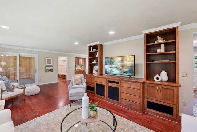 3918 Willmatt Hl, Minnetonka, MN 55305 - living area with wood finished floors, crown molding, and recessed lighting