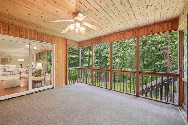 3918 Willmatt Hl, Minnetonka, MN 55305 - unfurnished sunroom featuring a ceiling fan