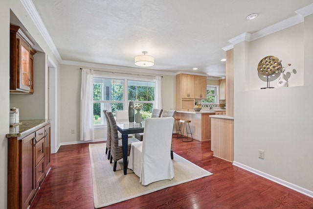 3918 Willmatt Hl, Minnetonka, MN 55305 - dining space with crown molding, dark wood-style flooring, and recessed lighting