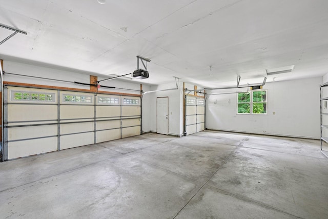 3918 Willmatt Hl, Minnetonka, MN 55305 - garage with a garage door opener