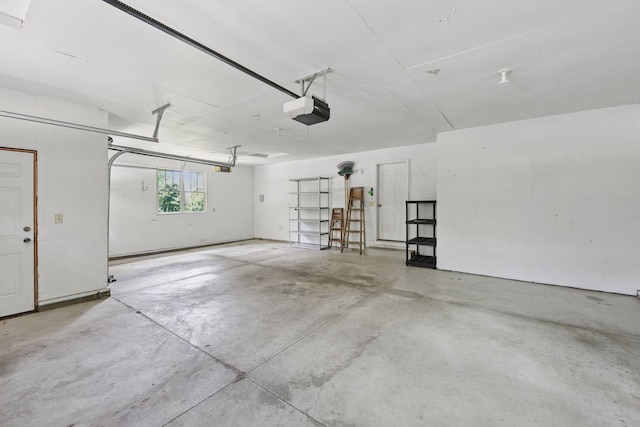 3918 Willmatt Hl, Minnetonka, MN 55305 - garage featuring a garage door opener