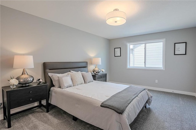 6006 Fuller Cir, Wyoming, MN 55092 - carpeted bedroom with baseboards