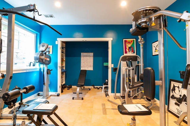 582 Summit Ave, Saint Paul, MN 55102 - view of exercise area