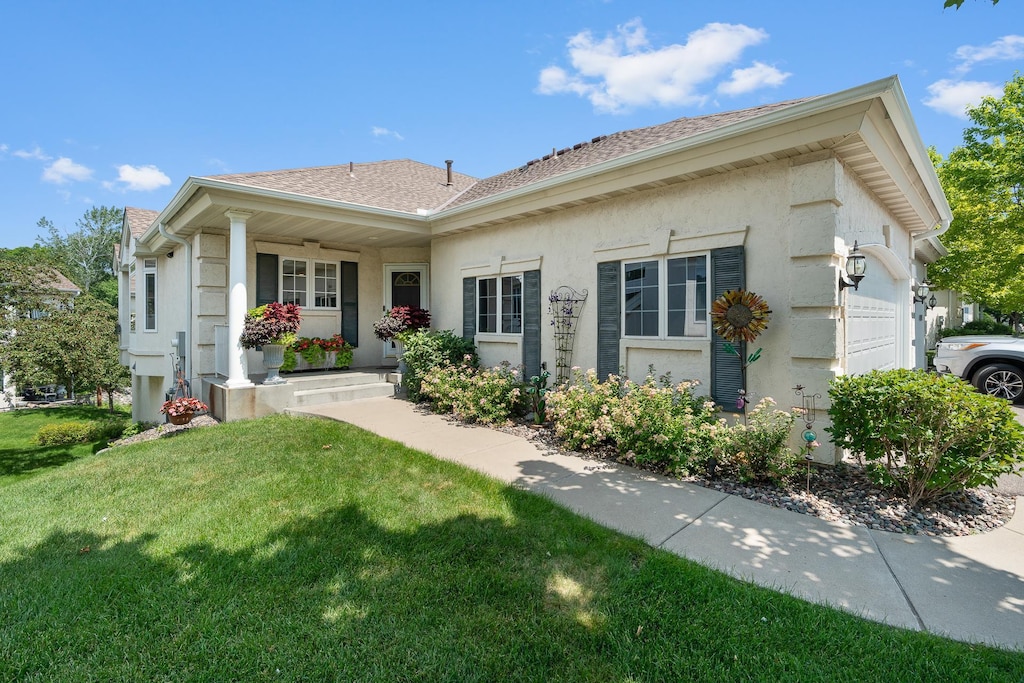 7852 Victoria Way, Saint Louis Park, MN 55426 - photo 1