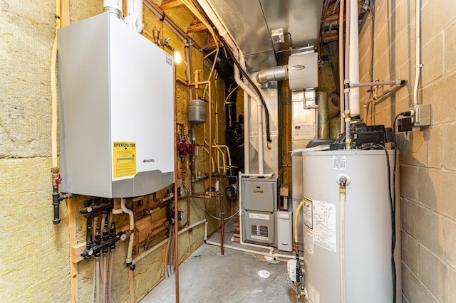4089 Stone Point Dr NE, Rochester, MN 55906 - utility room featuring water heater