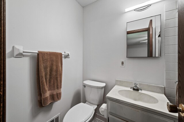 5070 Jonquil Ln N, Plymouth, MN 55442 - photo 22