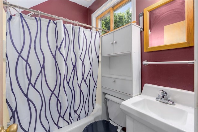 2694 State Road 64, Forest Twp, WI 54013 - full bath with a sink and shower / bathtub combination with curtain