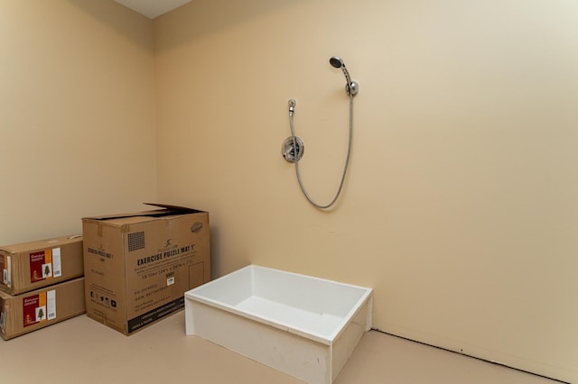290 Wimbledon Hills Dr SW, Rochester, MN 55902 - view of bathroom