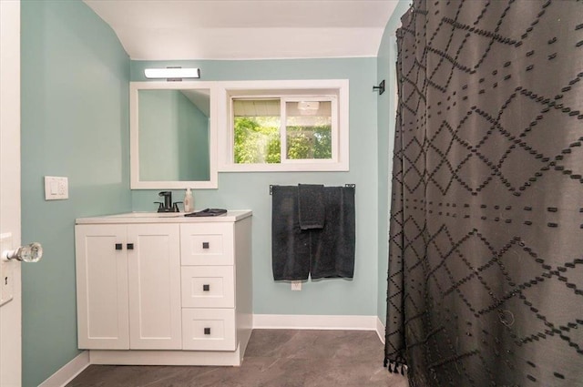 2014 5th St, Superior, WI 54880 - full bathroom with vanity and curtained shower