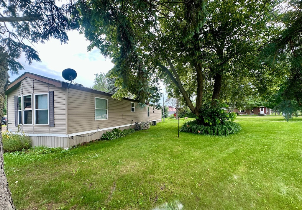 215 Lake St E, Isle, MN 56342 - view of grassy yard