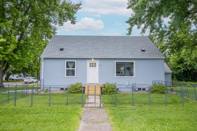 1109 Adams St, Mankato, MN 56001 - view of front facade featuring roof with shingles