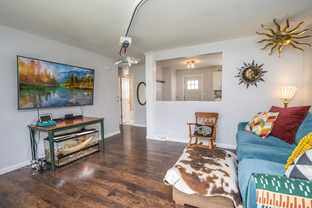1109 Adams St, Mankato, MN 56001 - living area featuring wood finished floors and baseboards