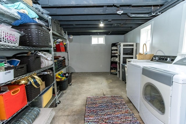1109 Adams St, Mankato, MN 56001 - laundry room featuring washer and clothes dryer