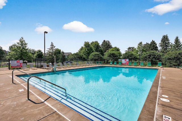 13433 Brick Path, Rosemount, MN 55068 - community pool featuring a patio area