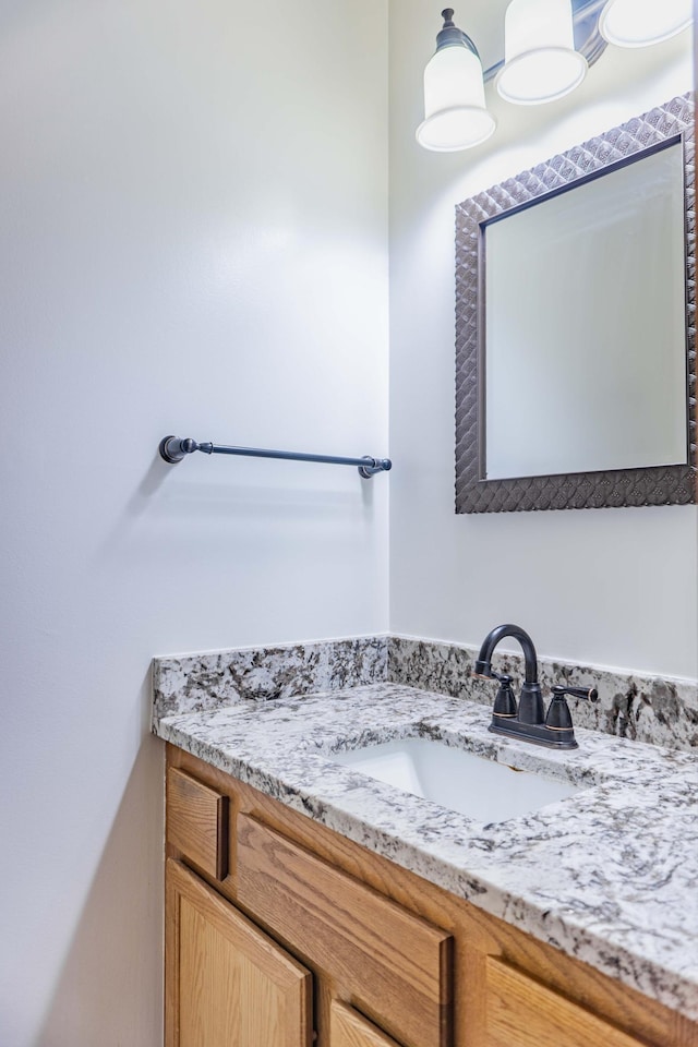 7639 Nicholas Way, Chanhassen, MN 55317 - bathroom with vanity