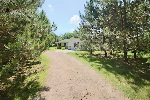11715 Sorenson Lake Rd, Merrifield, MN 56465 - view of front of home featuring driveway and a front lawn