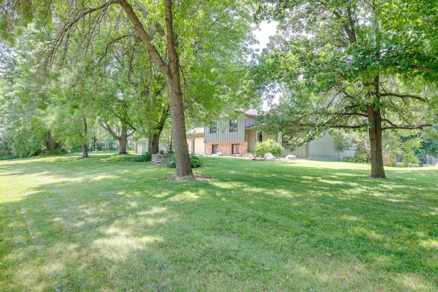 7771 Odean Ave NE, Otsego, MN 55330 - view of green lawn