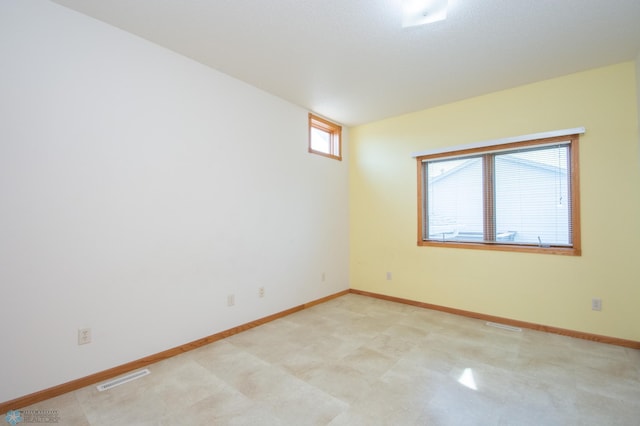 1534 Baywood Dr, West Fargo, ND 58078 - photo 32