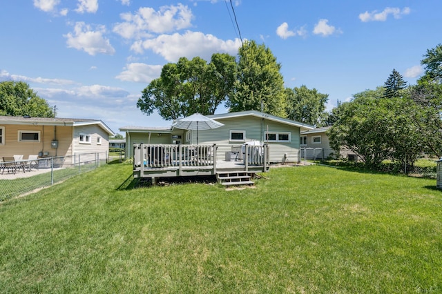 1073 Allen Ave W, Saint Paul, MN 55118 - rear view of house featuring a wooden deck
