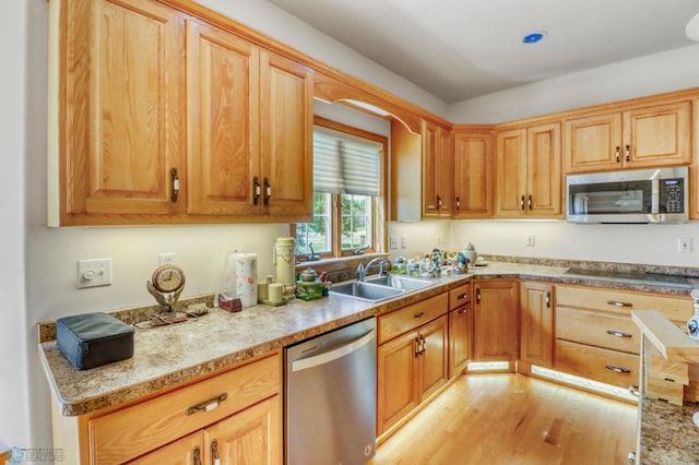 507 3rd Ave NE, Hillsboro, ND 58045 - photo 5