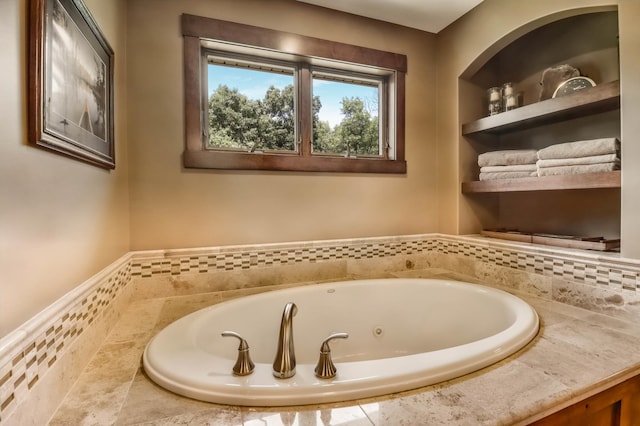 860 Prairie Meadows Dr, Hudson, WI 54016 - full bath featuring a tub with jets