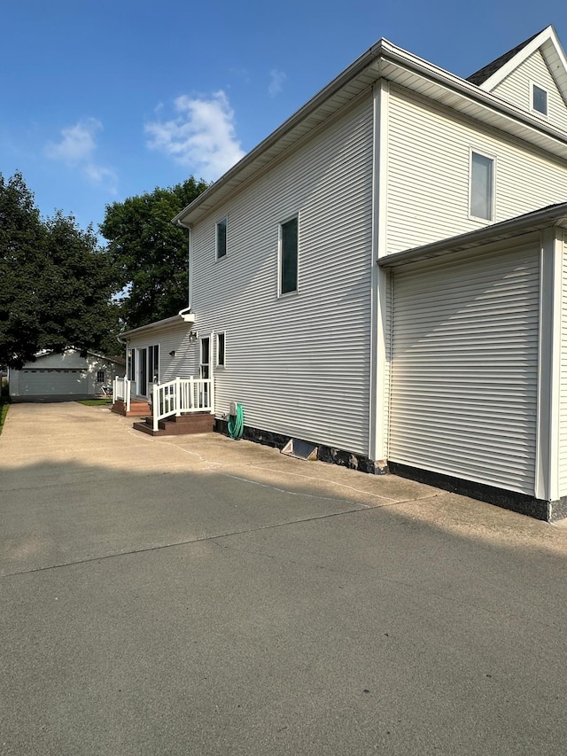 121 Park St, Luverne, MN 56156 - view of property exterior
