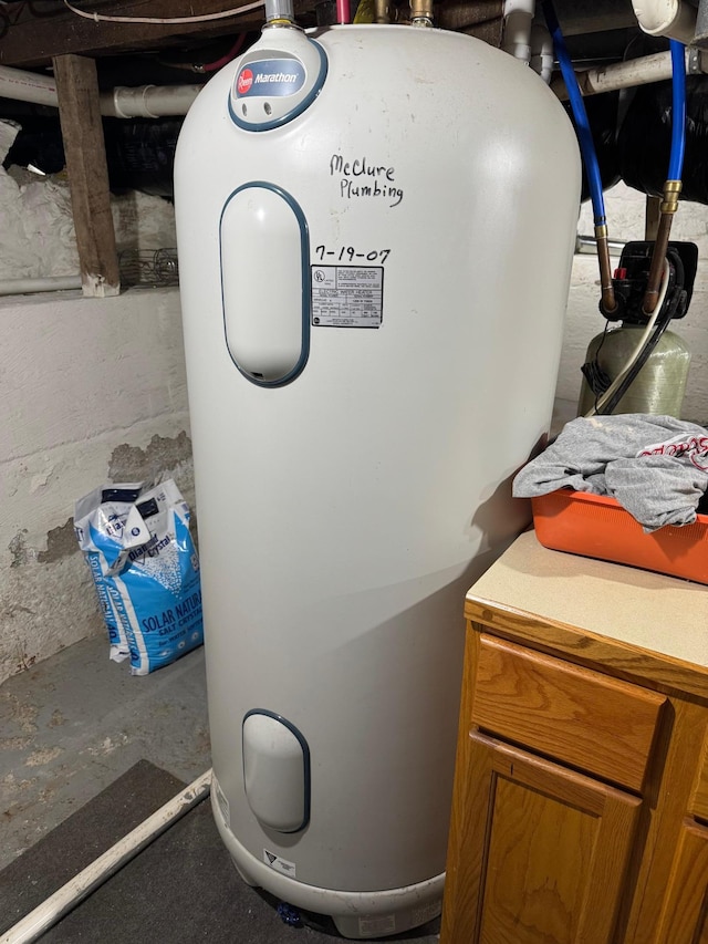 121 Park St, Luverne, MN 56156 - basement view of a water softener system