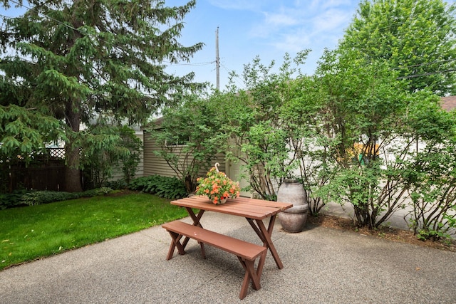 5924 10th Ave S, Minneapolis, MN 55417 - view of patio / terrace featuring outdoor dining area