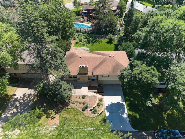 1636 9th Ave NE, Rochester, MN 55906 - aerial overview of property's location with a pool