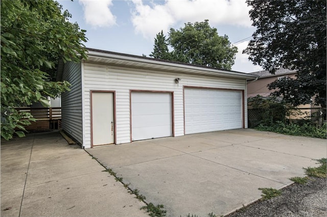 20 12th St NE, Rochester, MN 55906 - view of detached garage