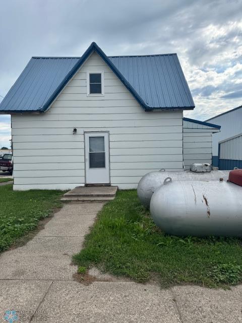 114 5th, Finley, ND 58230 - photo 3