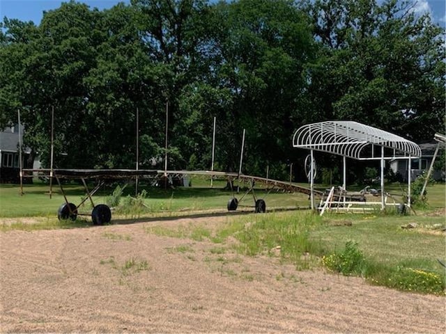 9225 Lake Blvd, Chisago City, MN 55013 - view of yard