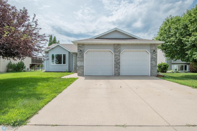 1125 18 1/2 St N, Moorhead, MN 56560 - photo 1