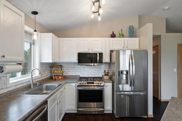 9105 Maryland Ave N, Brooklyn Park, MN 55445 - photo 12