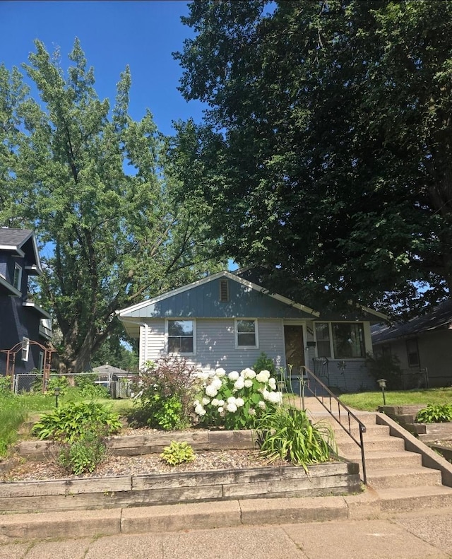 4405 6th St NE, Columbia Heights, MN 55421 - view of front facade